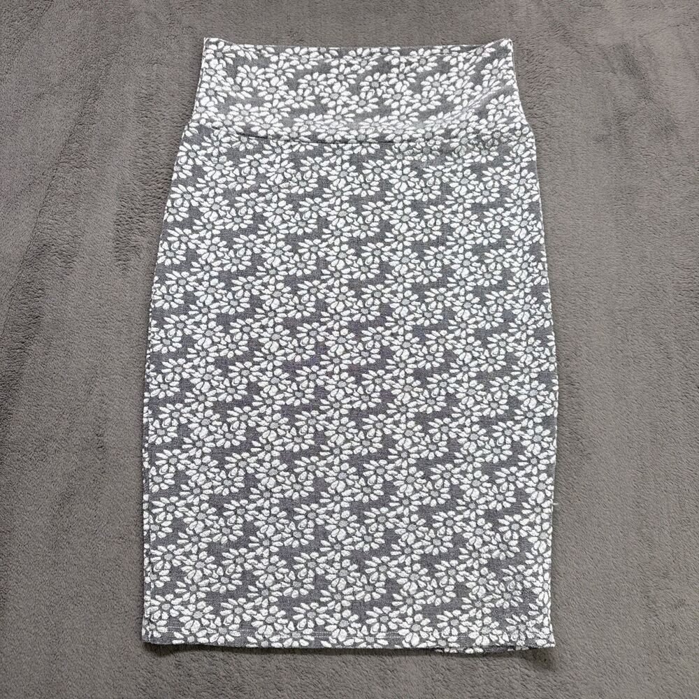 Ladies LuLaRoe Gray/White Floral Embossed Knee Length Skirt - Size S